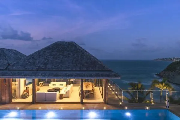 Deluxe Sweet Dew Villa in Anse des Cayes Γουσταβία