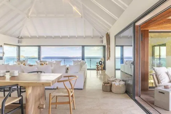 Deluxe Sweet Dew Villa in Anse des Cayes Γουσταβία
