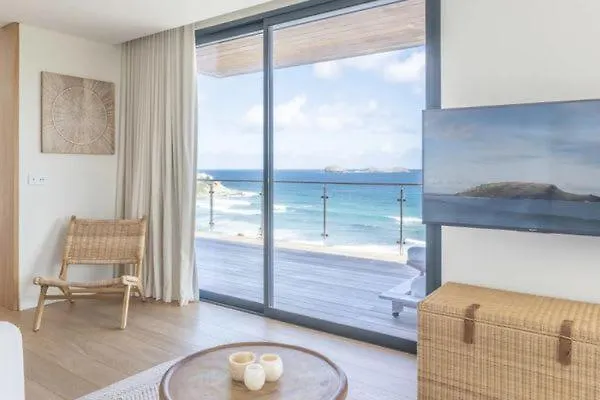 Deluxe Sweet Dew Villa in Anse des Cayes Γουσταβία