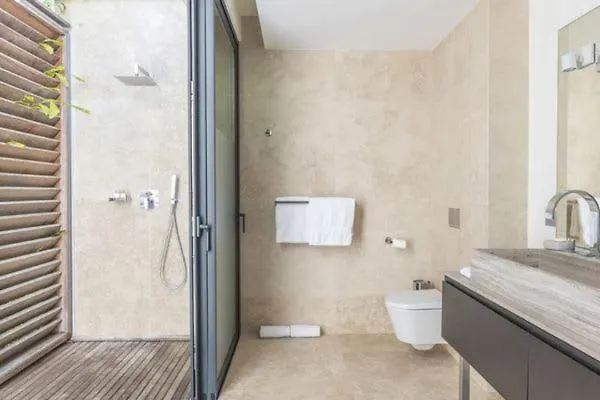 Deluxe Sweet Dew Villa in Anse des Cayes Gustavia