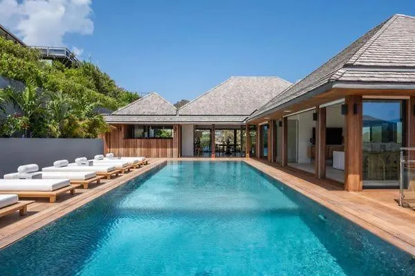Deluxe Sweet Dew Villa in Anse des Cayes Gustavia